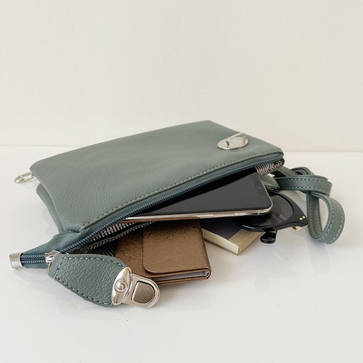 Crossbody Bag / Wristlet