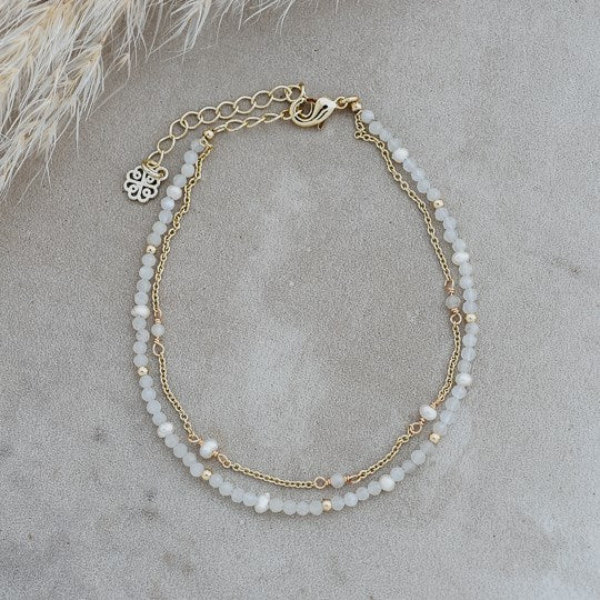 Bethany Bracelet - white moon stone/white pearl